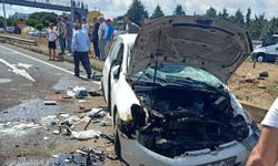 Düğünlerine 5 gün kalan çift, trafik kazasında yaralandı