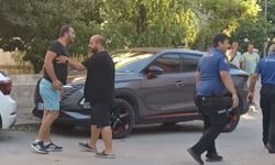 Evinin balkonundan havaya rastgele ateş açan şüpheli yakalandı