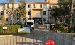Evinin balkonundayken düğünde açılan ateşte göğsünden vurulan kadın öldü (2)