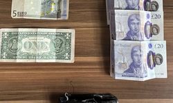 Fatih'te turistin cüzdanını çalan yankesici suçüstü yakalandı