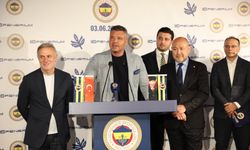 Fenerbahçe, 120'nci yıla özel yeni sezon formalarını tanıttı