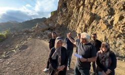 İki mahalleyi bağlayan yol kapandı, mahalleli tepki gösterdi
