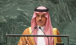 İran Dışişleri Bakanı Arakçi, Suudi Arabistanlı mevkidaşı Bin Ferhan ile telefonda görüştü
