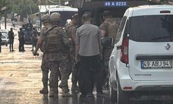 İşitme engelli kardeşini ve bir polis memurunu yaralayan şüpheli, operasyonla etkisiz hale getirildi