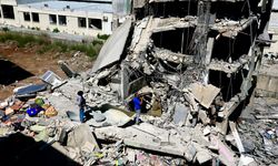 İsrail'in Lübnan'a düzenlediği saldırılarda can kaybı 3 bin 912'ye yükseldi