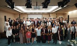İstanbul Aydın Üniversitesi'nde 23 pilot bröve alarak mezun oldu