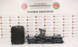 İstanbul Havalimanı'nda 20 milyon lira değerinde 22 kilogram uyuşturucuyla yakalanan yolcu tutuklandı