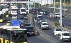 İstanbul'da haftanın ilk iş gününde trafik yoğunluğu yüzde 60'a çıktı