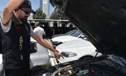 İzmir merkezi 6 ilde chance araç operasyonu: 8 gözaltı