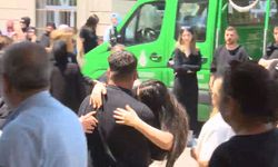 İzmir'de öldürülen Polat ailesinin koruması için cenaze töreni: Dilan Polat ayakta durmakta güçlük çekti -3 / Ek fotoğraflar