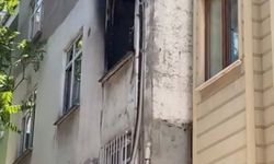 Kağıthane'de derin dondurucudan çıktığı iddia edilen yangında daire kullanılamaz hale geldi