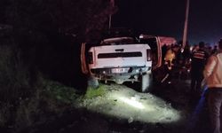 Kamyonet ile TIR çarpıştı: 3 yaralı