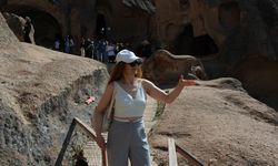 Kapadokya'nın en büyük katedralinde turist yoğunluğu