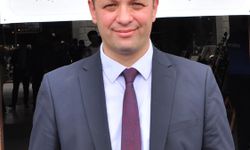 Kars'ta demir parmaklıkların ardından sanata uzanan el