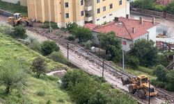 Kayseri'de istinat duvarı çöktü
