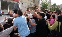 Kilis'te vatandaşlar milli takım maçını sokaktan takip etti