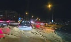 Konya'da sağanak, taşkınlara neden oldu