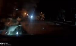 Maltepe'de ters yönden gelen otomobilin çaptığı motosikletin sürücü ağır yaralandı; kaza kamerada