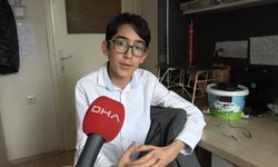 Odasını atölyeye çeviren Çınar, atıl malzemeleri teknolojik aletlere dönüştürüyor