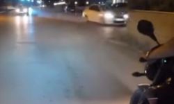 Otomobilin duvara çarptığı kaza kask kamerasında; 2 yaralı