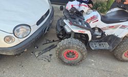 Park halindeki otomobile çarpan ATV'nin sürücüsü yaralandı