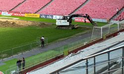 Samsun 19 Mayıs Stadyumu'nun zemini yenileniyor