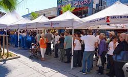 Sancaktepe'de muharrem ayı dolayısıyla aşure dağıtıldı