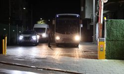 Seferihisar Belediye Başkanı Yetişkin'in de aralarında bulunduğu 20 şüpheli adliyeye sevk edildi