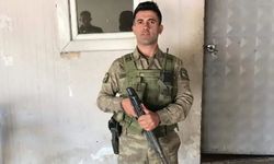 Şehit oğlunun hayalini gerçekleştirdi, 51 yaşında mezun oldu