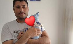 Şehit polis memurunun babaevine Türk bayrağı asıldı (2)