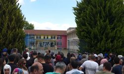 Sınav sırasında rahatsızlandı, hastaneye kaldırıldı