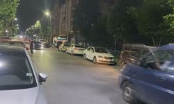 Sultangazi'de trafik kazasının ardından çıkan bıçaklı kavga kamerada: 1 ölü, 2 yaralı