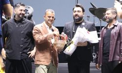 Tekirdağ Kiraz Festivali'nde Sakiler ve Demet Akalın konseriyle sona erdi