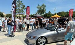 Tekirdağ'da, modifiye araç tutkunları bir araya geldi