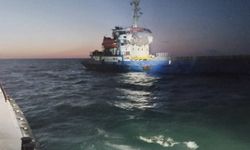 Ukrayna açıklarında dron saldırısına uğrayan 'ANT' isimli Türk gemisi İstanbul Boğazı'ndan geçti