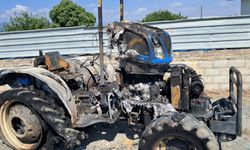 Yangın çıkan traktördeki patlama anı kamerada