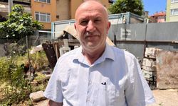 Yumurtaları alıp götüren karga kamerada