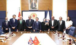 Çömez’den İngiltere'deki ECAA Mağdurlarına Destek