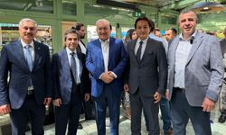 Londra’da Türk ve Azerbaycanlı İş İnsanları Buluştu