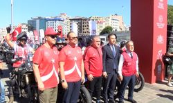 15 Temmuz etkinlikleri kapsamında düzenlenen bisiklet turu Taksim'de başladı