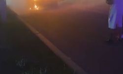 Arnavutköy'de seyir halindeki otomobil alev alev yandı