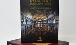 Ayasofya'nın yeniden ibadete açılmasının 6'ncı yıl dönümü koleksiyon bir eserle taçlandı