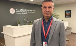 Aynı seansta iki farklı operasyonla meme kanserini yendi