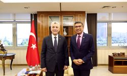Bakan Bolat, Malezya'nın Ankara Büyükelçisi Shaffieq ile görüştü