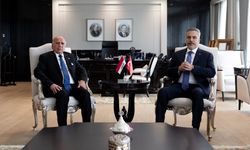 Bakan Fidan, Iraklı mevkidaşı Fuad Hüseyin ile görüştü