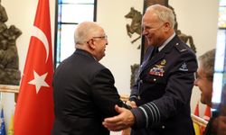 Bakan Güler, Hollanda Genelkurmay Başkanını kabul etti