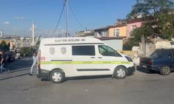 Beylikdüzü'nde baygınlık geçiren kadın hastaneye götürülürken yolda öldü