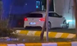 Beylikdüzü'nde uğradığı silahlı saldırının ardından hastaneye giderken kaza yaptı, hayatını kaybetti