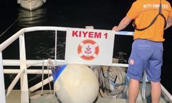 Bozcaada açıklarında sürüklenen tekne kurtarıldı