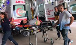 Bursa'da çatıda devrilen kiremitlerin altında kalan 2 işçi yaralandı